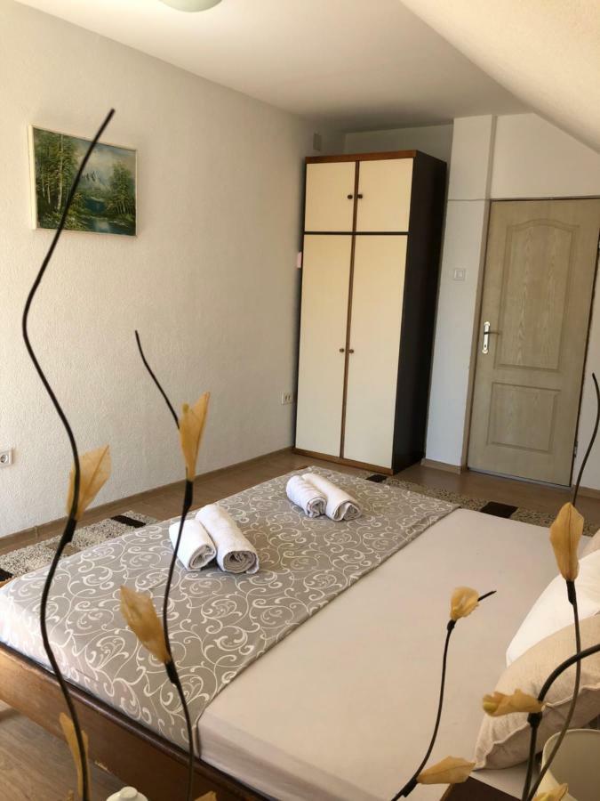 Apartman Nina2 Рисан Экстерьер фото