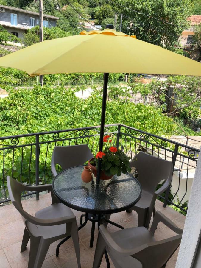 Apartman Nina2 Рисан Экстерьер фото